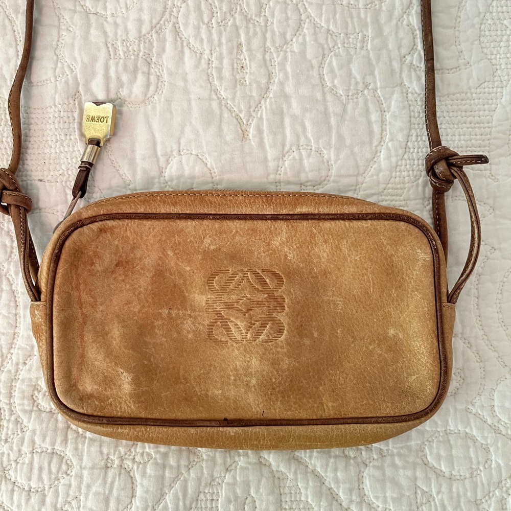 Loewe®︎ Leather purse vintage